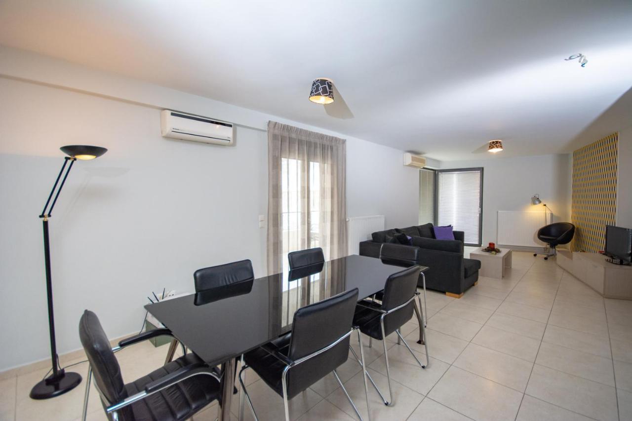 Spacious Fully Equipped 3Bd 2Bath Apt In The Heart Of City With Balconies Ac And Fast Wifi #2 Iraklio Exterior foto