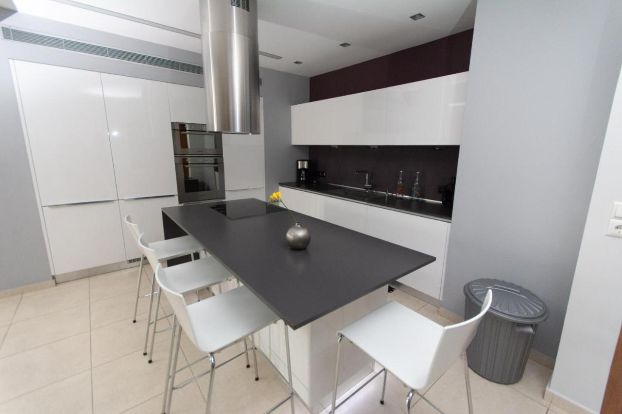 Spacious Fully Equipped 3Bd 2Bath Apt In The Heart Of City With Balconies Ac And Fast Wifi #2 Iraklio Exterior foto