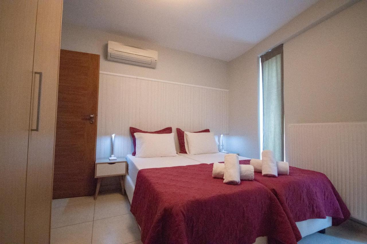 Spacious Fully Equipped 3Bd 2Bath Apt In The Heart Of City With Balconies Ac And Fast Wifi #2 Iraklio Exterior foto