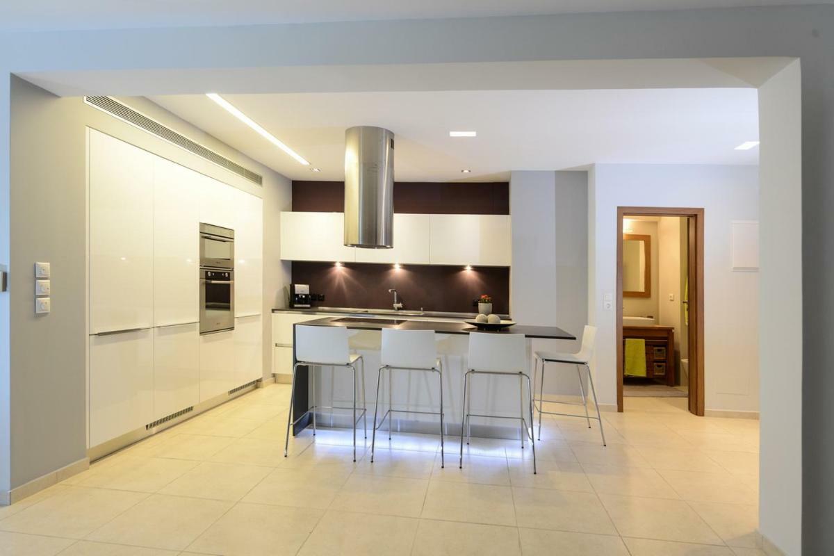 Spacious Fully Equipped 3Bd 2Bath Apt In The Heart Of City With Balconies Ac And Fast Wifi #2 Iraklio Exterior foto