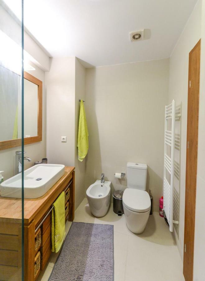 Spacious Fully Equipped 3Bd 2Bath Apt In The Heart Of City With Balconies Ac And Fast Wifi #2 Iraklio Exterior foto
